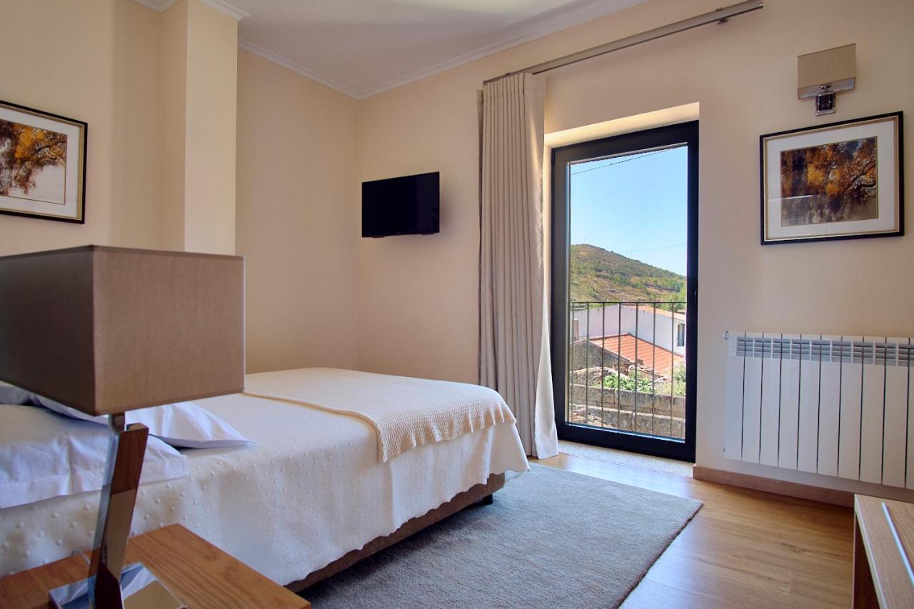 Cerca Da Estrela Bed & Breakfast Matanca ภายนอก รูปภาพ